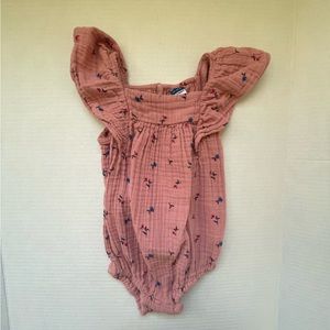 Old Navy 12-18m | Pink Bodysuit Romper w/ Flowers | Summer | Boho Baby Clothes